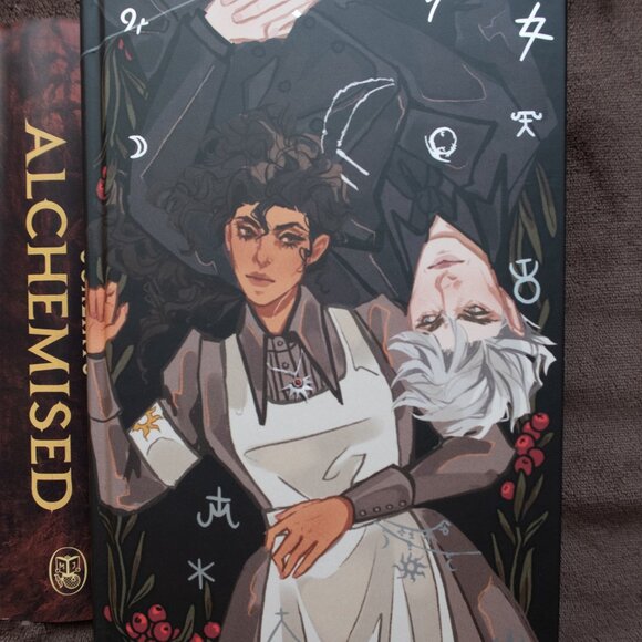 **SIGNED** Alchemised by SenLinYu, FairyLoot Exclusive (See Photos) - Picture 5 of 16